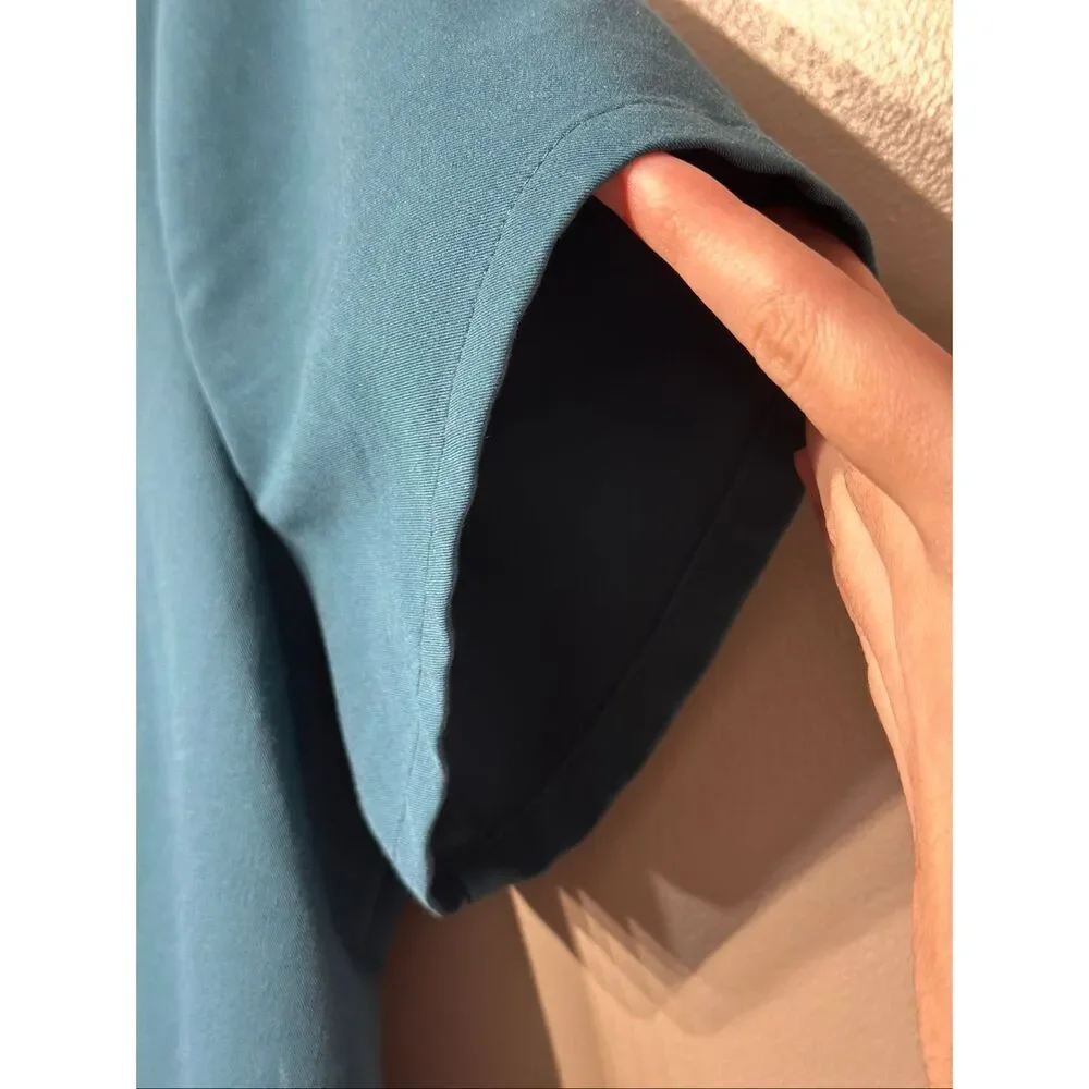 FIGS Limited Edition Casma 3 Pocket Caribbean Blue Medical Scrub Top Women's L - Picture 4 of 11